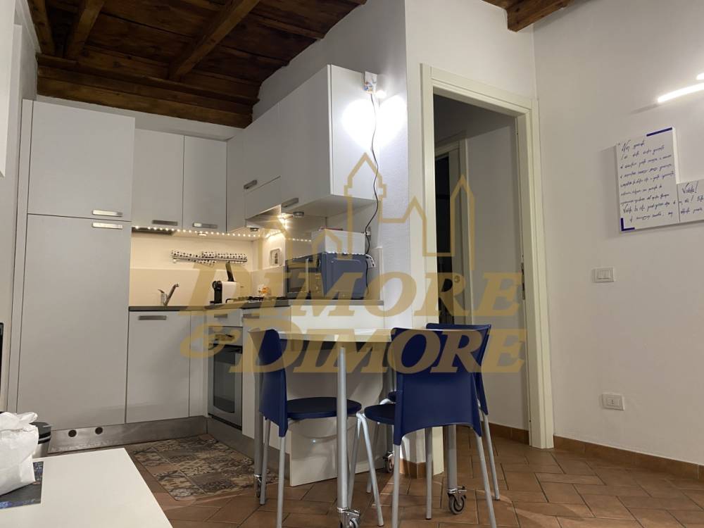 appartamento in vendita a Verbania in zona Intra