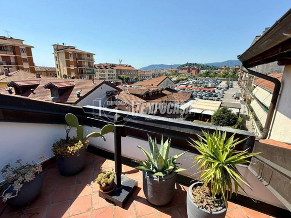 appartamento in vendita a Verbania in zona Intra