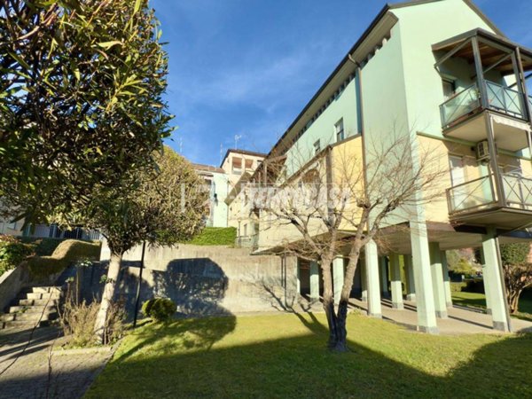 appartamento in vendita a Verbania in zona Intra
