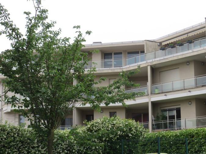 appartamento in vendita a Verbania in zona Suna