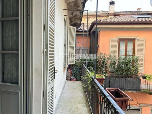 appartamento in vendita a Verbania in zona Intra