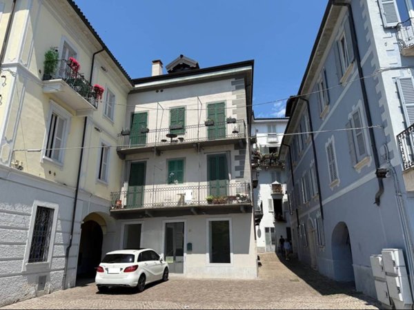 appartamento in vendita a Verbania in zona Pallanza