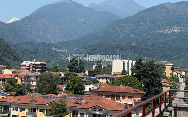 appartamento in vendita a Verbania in zona Intra