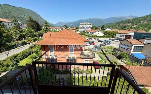 appartamento in vendita a Verbania in zona Intra