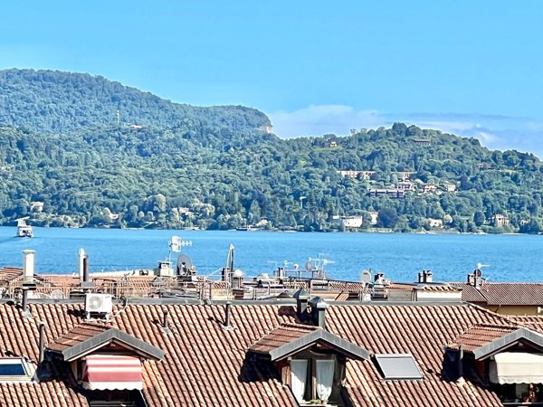 appartamento in vendita a Verbania in zona Intra