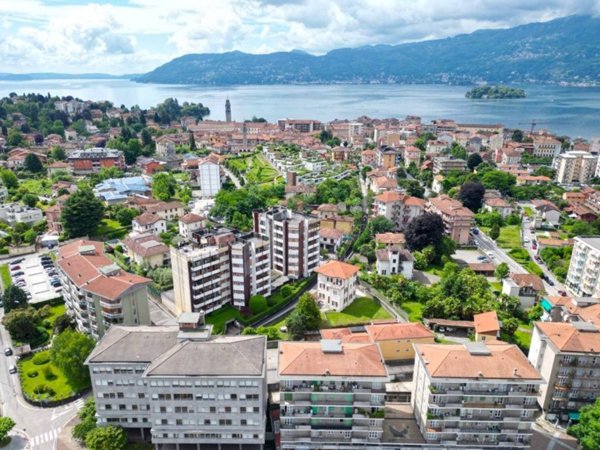 appartamento in vendita a Verbania in zona Pallanza