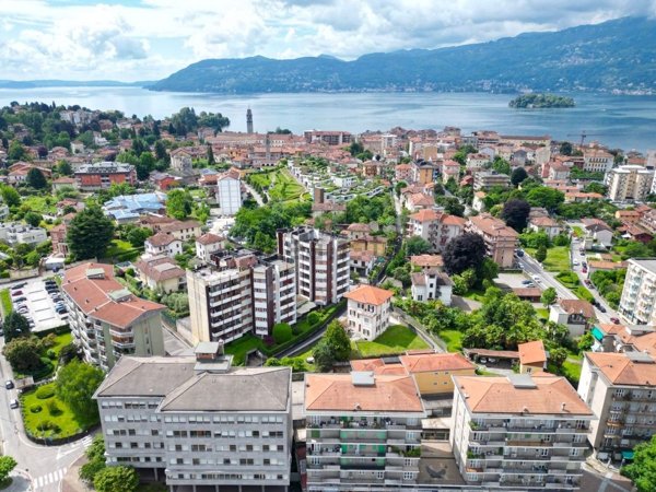 appartamento in vendita a Verbania in zona Pallanza