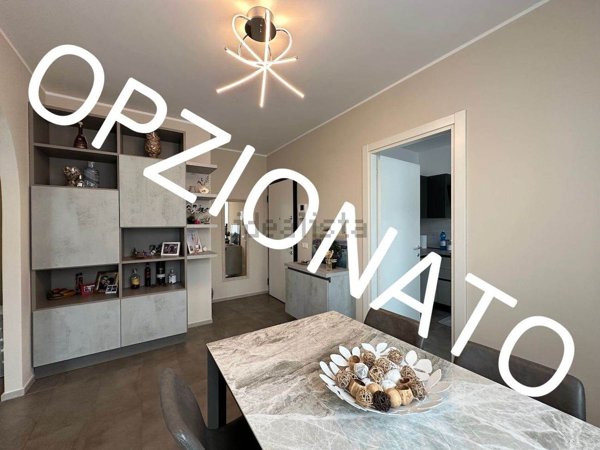 appartamento in vendita a Verbania in zona Intra