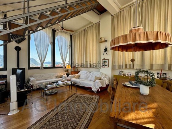 appartamento in vendita a Verbania in zona Intra