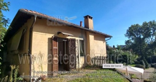 appartamento in vendita a Verbania in zona Intra