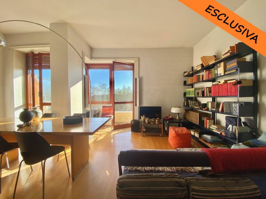 appartamento in vendita a Verbania in zona Intra