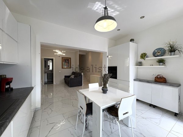 casa indipendente in vendita a Verbania in zona Fondotoce