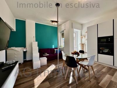 appartamento in vendita a Verbania in zona Suna