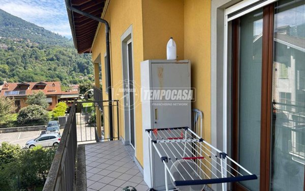 appartamento in vendita a Verbania in zona Trobaso