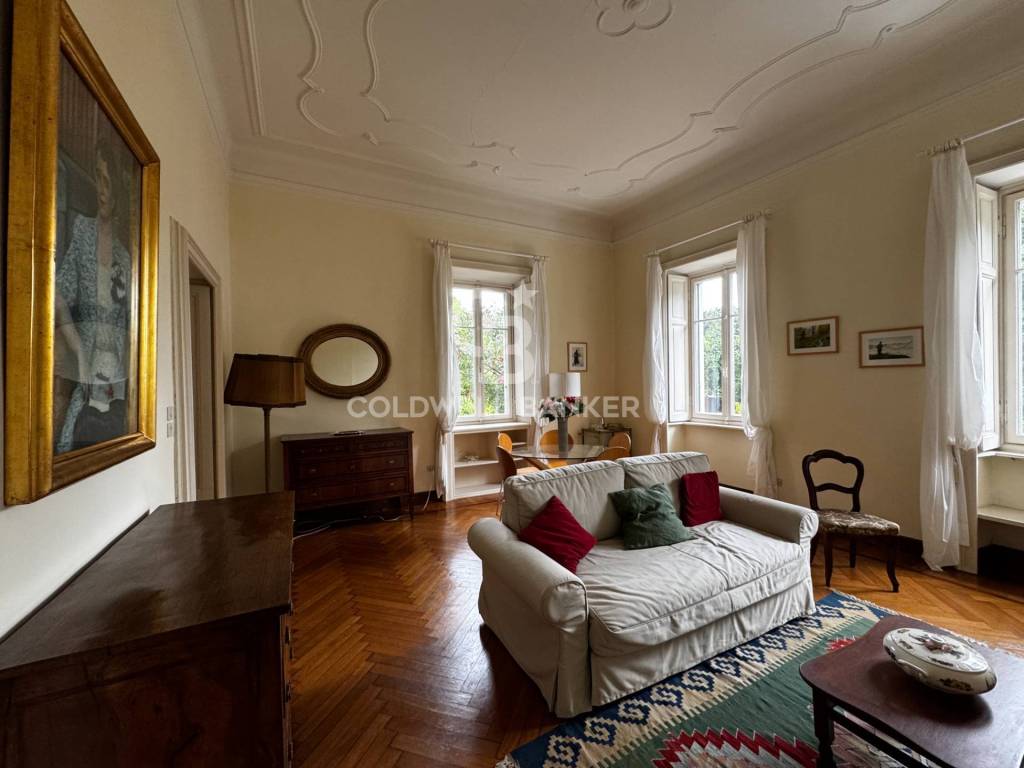 appartamento in vendita a Verbania in zona Pallanza