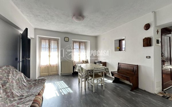 appartamento in vendita a Verbania in zona Intra