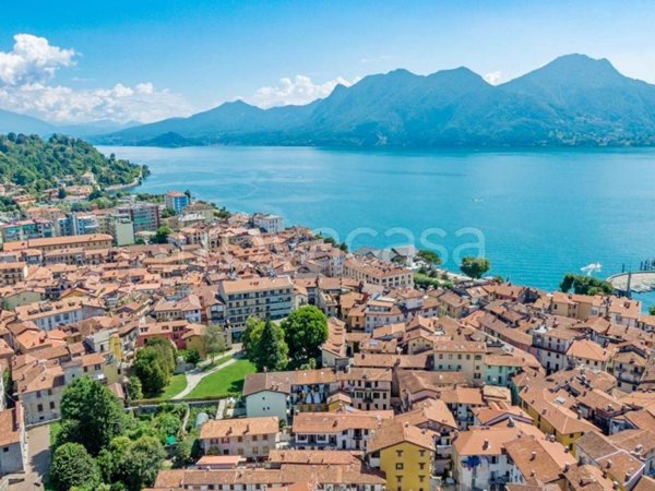 appartamento in vendita a Verbania in zona Intra