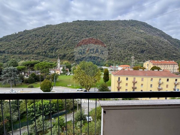 appartamento in vendita a Verbania in zona Trobaso