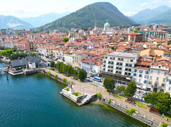 appartamento in vendita a Verbania in zona Intra