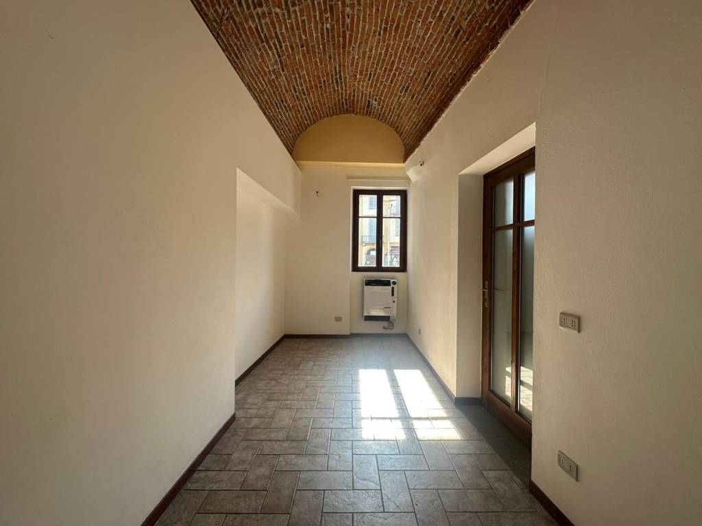 appartamento in vendita a Verbania in zona Intra