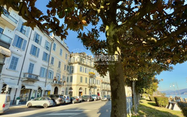 appartamento in vendita a Verbania in zona Intra