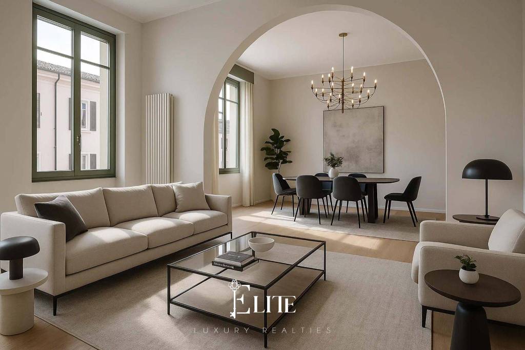 appartamento in vendita a Verbania in zona Intra