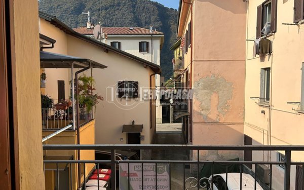 appartamento in vendita a Verbania in zona Trobaso
