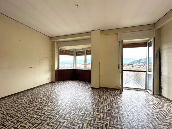 appartamento in vendita a Verbania in zona Intra