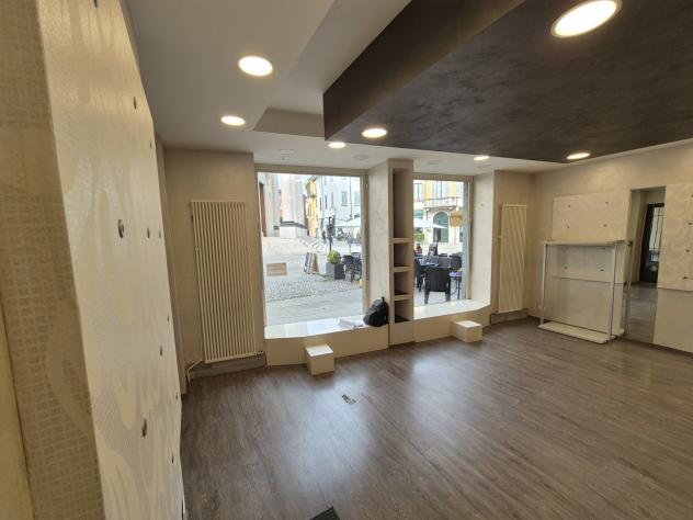 negozio in vendita a Verbania