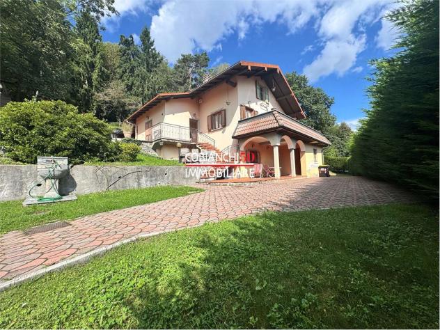 casa indipendente in vendita a Verbania