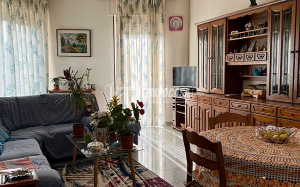 appartamento in vendita a Verbania in zona Intra