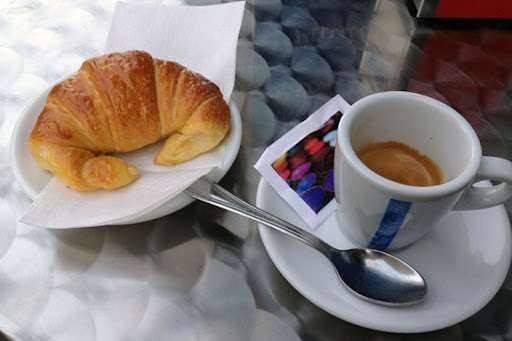negozio in vendita a Verbania in zona Intra