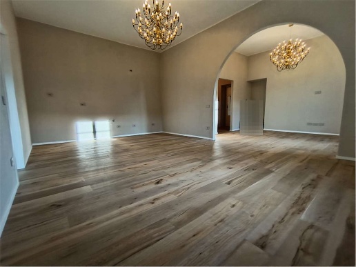 appartamento in vendita a Verbania in zona Intra