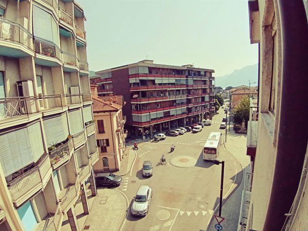 appartamento in vendita a Verbania in zona Intra