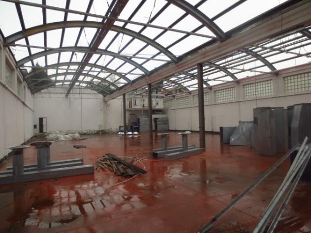 negozio in vendita a Verbania in zona Intra