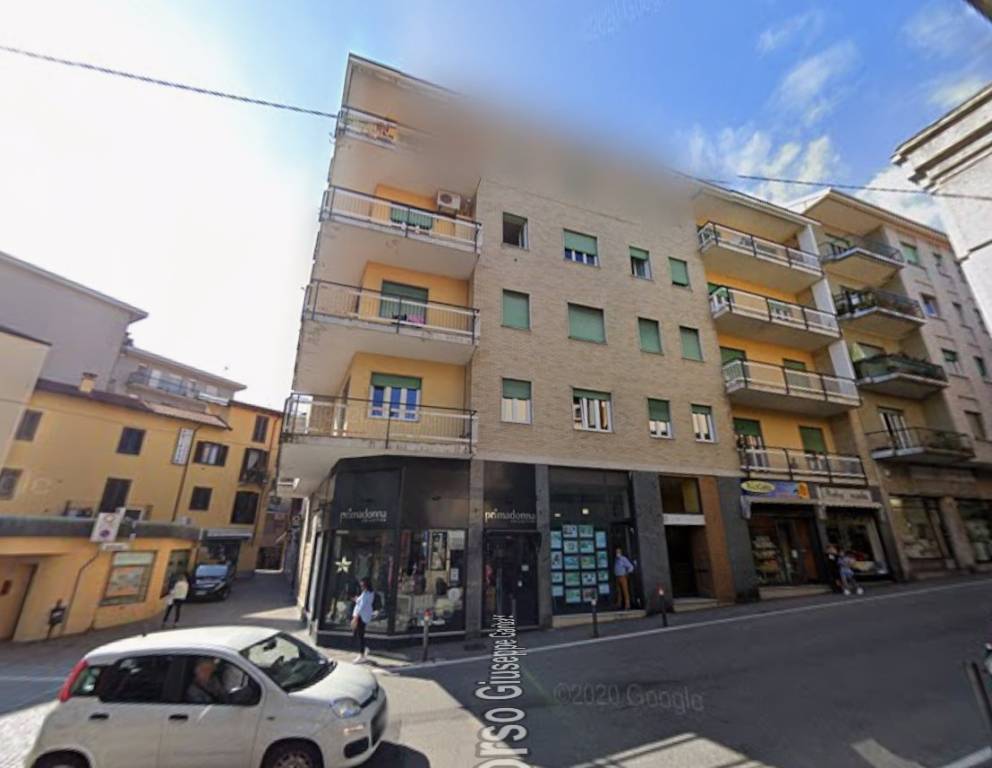 appartamento in vendita a Verbania in zona Intra