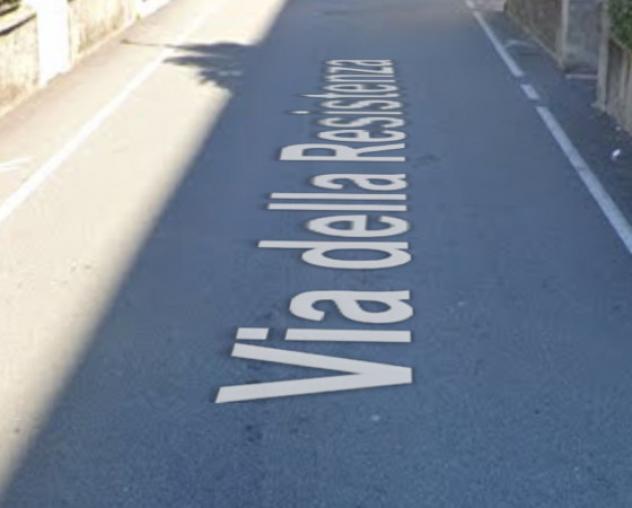 locale commerciale in vendita a Verbania in zona Intra