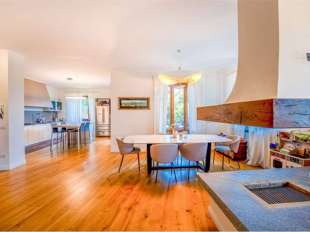 appartamento in vendita a Verbania in zona Pallanza