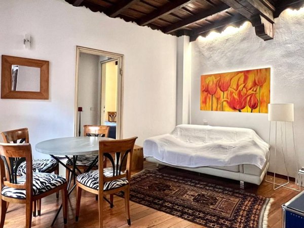 casa indipendente in vendita a Verbania in zona Intra