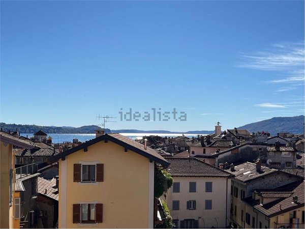 appartamento in vendita a Verbania in zona Intra