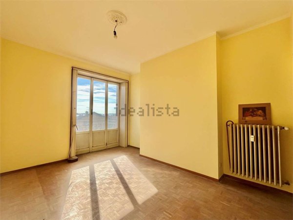 appartamento in vendita a Verbania in zona Intra