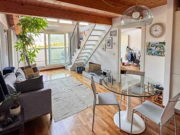 appartamento in vendita a Verbania in zona Pallanza