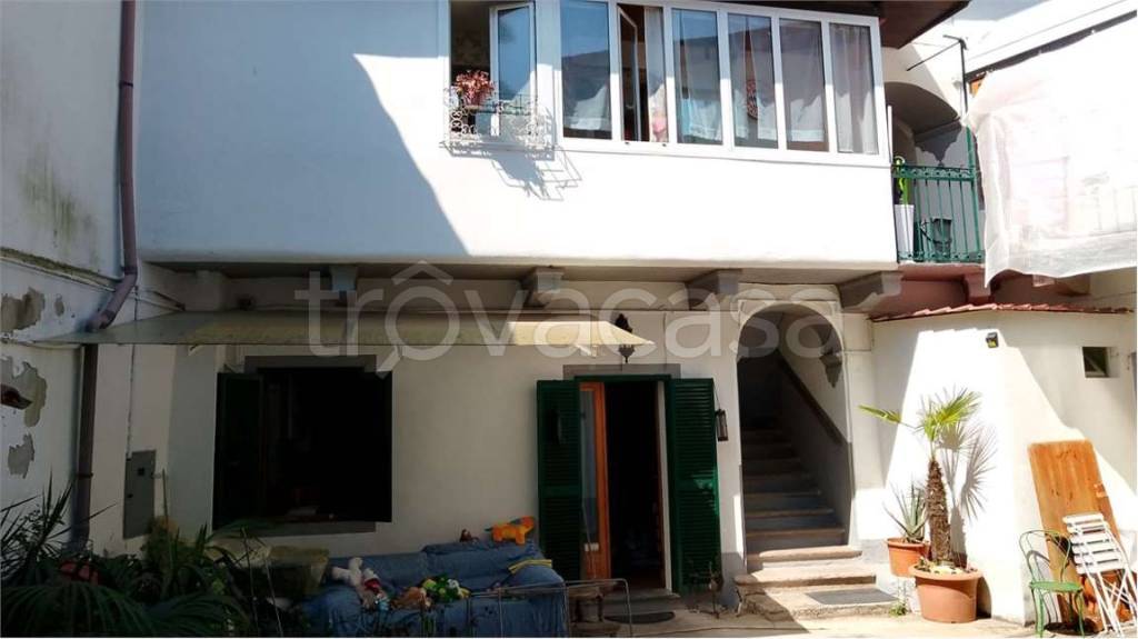 appartamento in vendita a Verbania in zona Pallanza