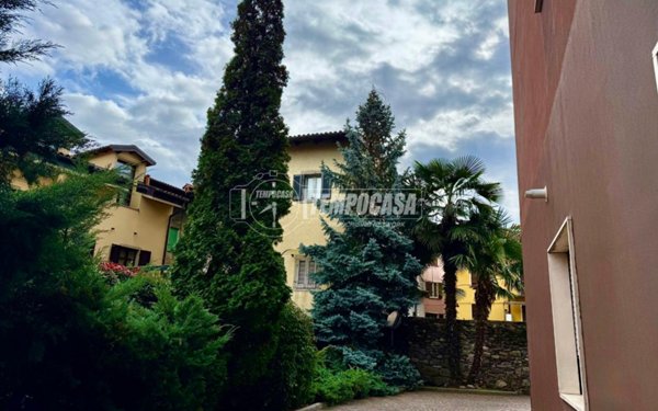 appartamento in vendita a Verbania in zona Intra