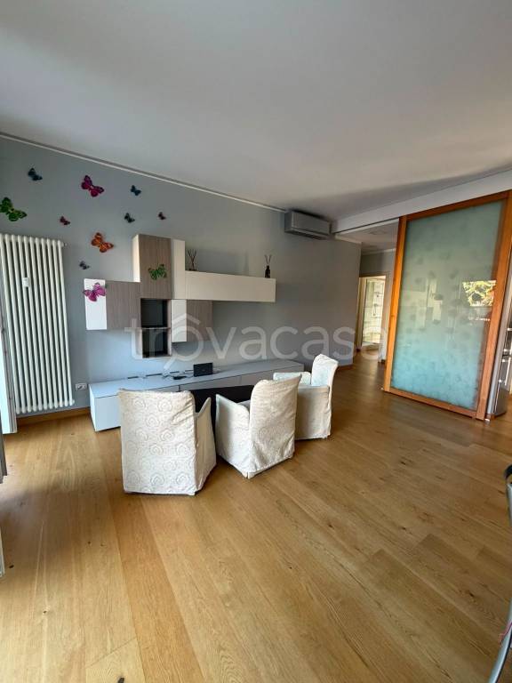 appartamento in vendita a Verbania in zona Intra