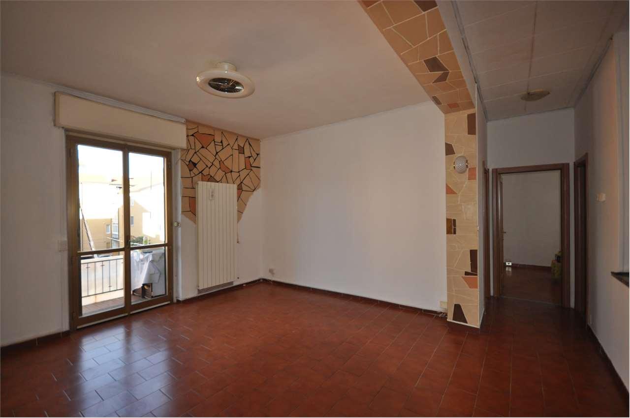 appartamento in vendita a Verbania in zona Sant'Anna