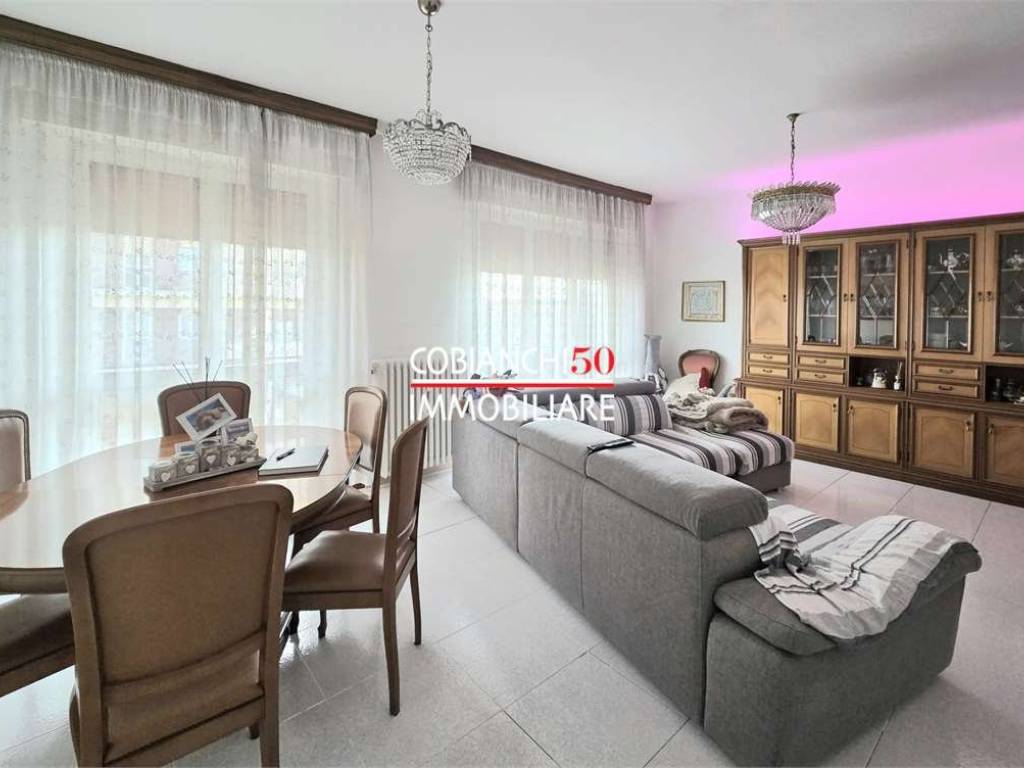 appartamento in vendita a Verbania in zona Intra