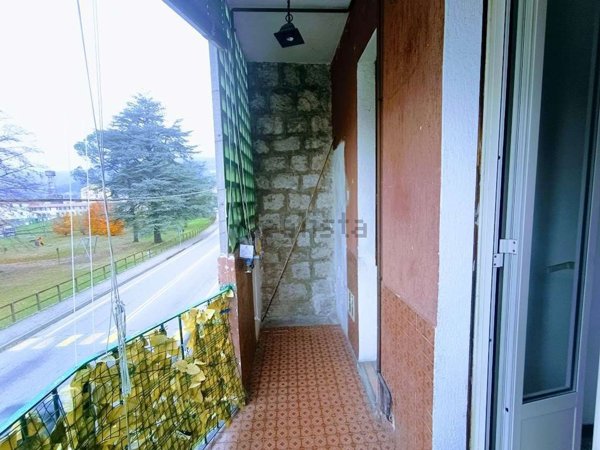 appartamento in vendita a Verbania in zona Renco