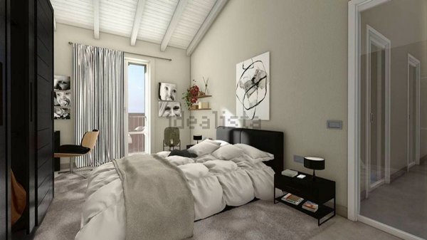 appartamento in vendita a Verbania in zona Suna