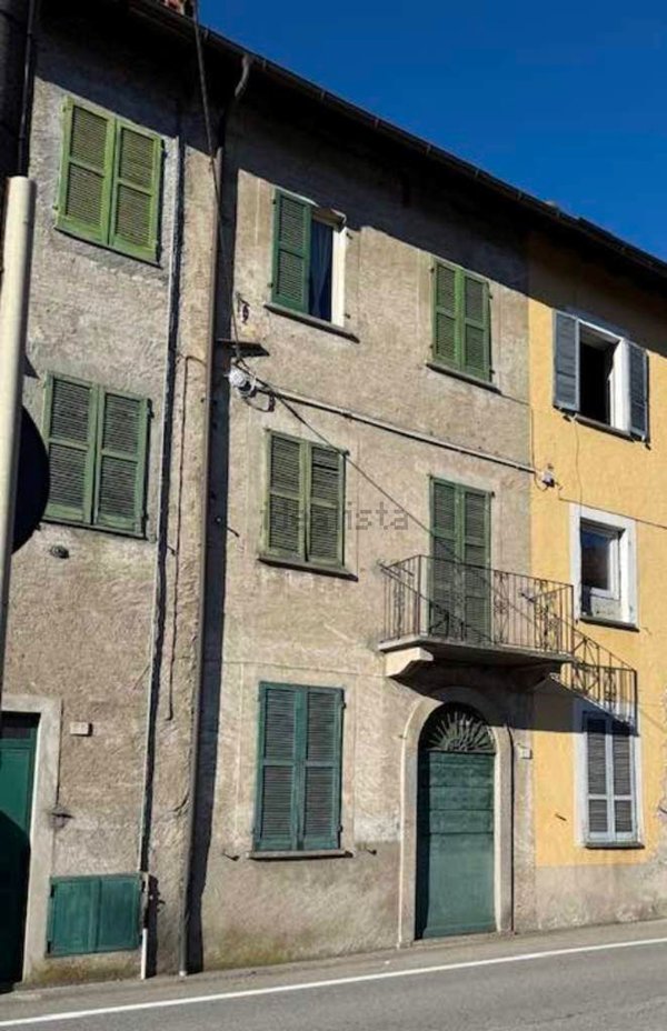 casa indipendente in vendita a Verbania